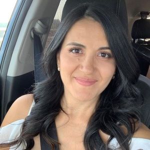 Meet your Posher, Lina marcela